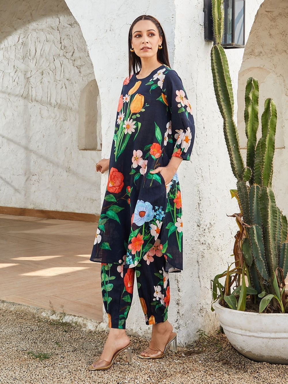 Mastani Printed Cotton Slub Kurta with Pants
