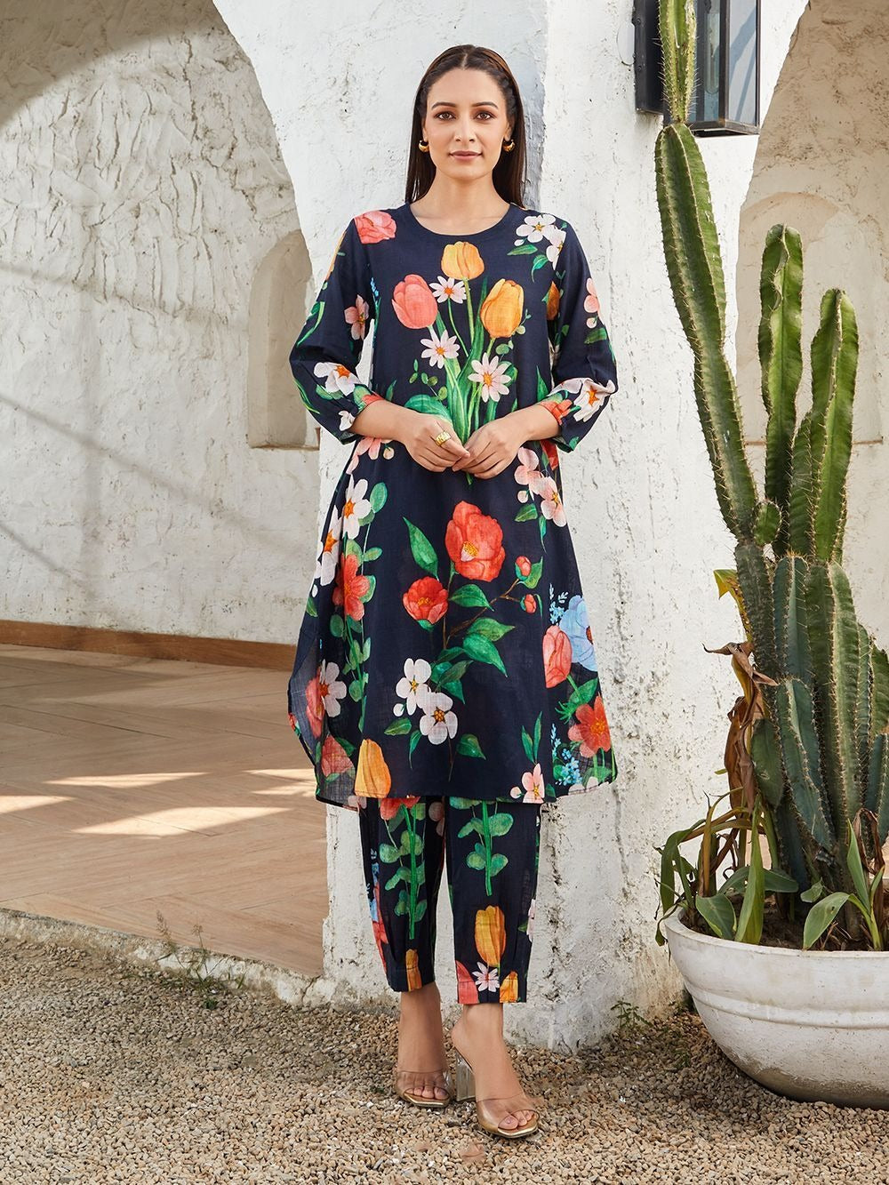 Mastani Printed Cotton Slub Kurta with Pants