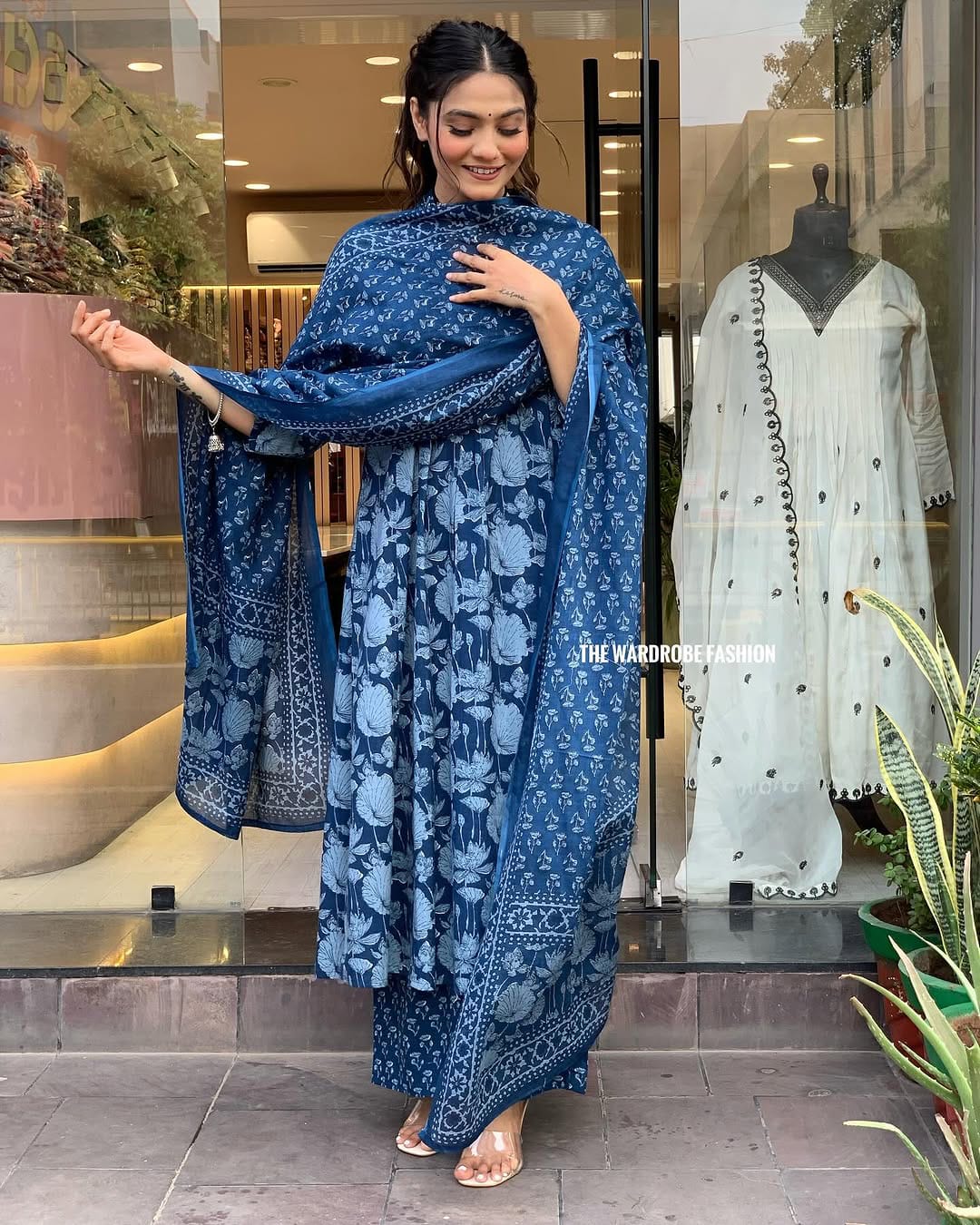 Opulent Blue Ethnic Kurta-Set