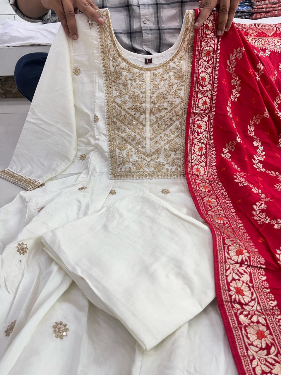 Dashing White Pure Banana Silk Anarkali Suit Set.