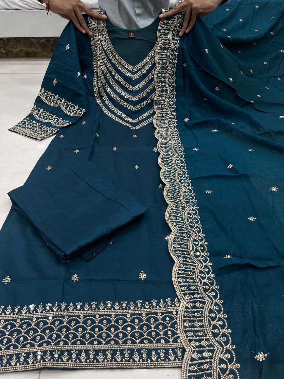 Classic Rama Pure Chanderi Silk Kuta Pant With Dupatta